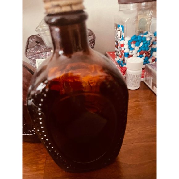 Benjamin Franklin Log Cabin Syrup Bottle 1970 - Picture 4 of 9